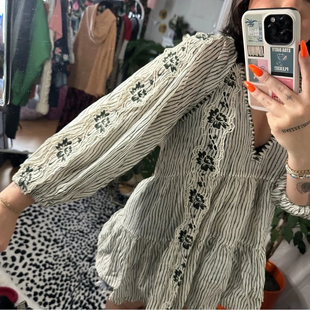 Free People Another Special Day Tunic Top / Size L